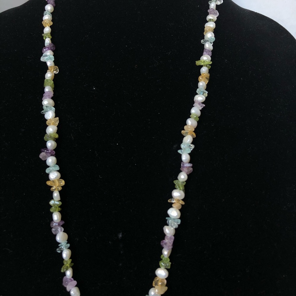 Necklace - Picture 2 of 4